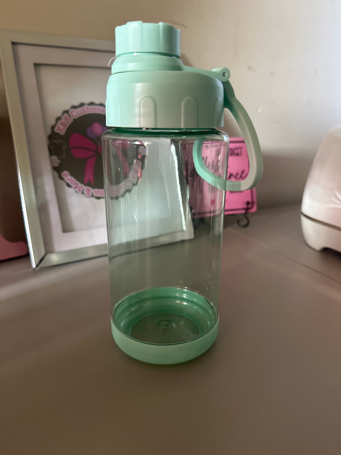 18.5 Oz Water Bottle
